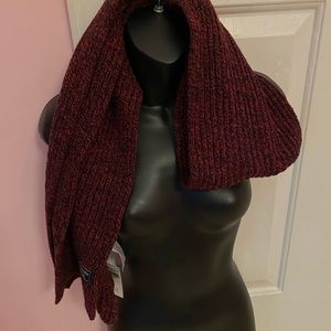 NWT Abercrombie and Fitch wool scarf